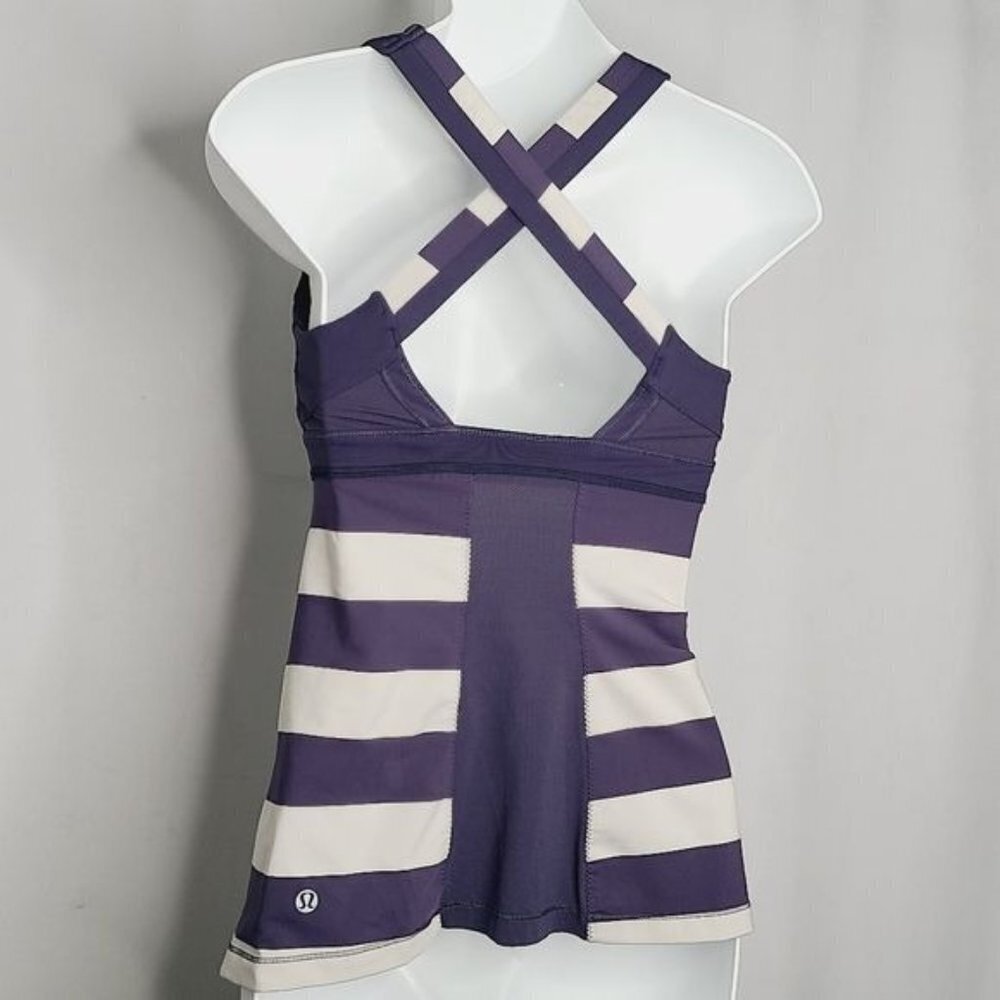 Lululemon Run: Stuff Your Bra Tank II - Picture 6 of 6
